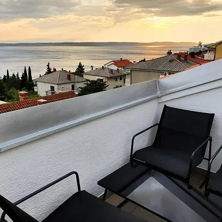 Breathtaking Seaview App Barac On Separated Floor